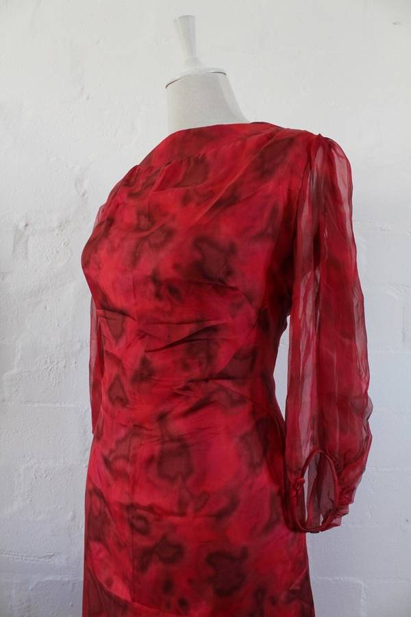 VINTAGE 100% SILK CHIFFON RED PRINTED COCKTAIL DRESS - SIZE 12