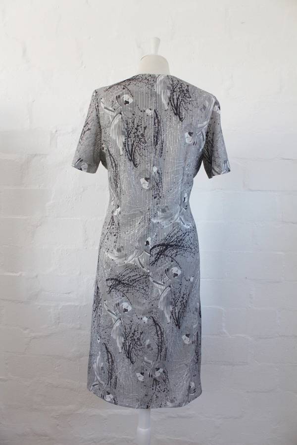 VINTAGE GREY FLORAL PRINTED SHIFT DAY DRESS - SIZE 14