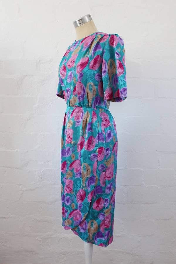 VINTAGE FLORAL PRINT BLUE PINK FITTED DRESS - SIZE 8