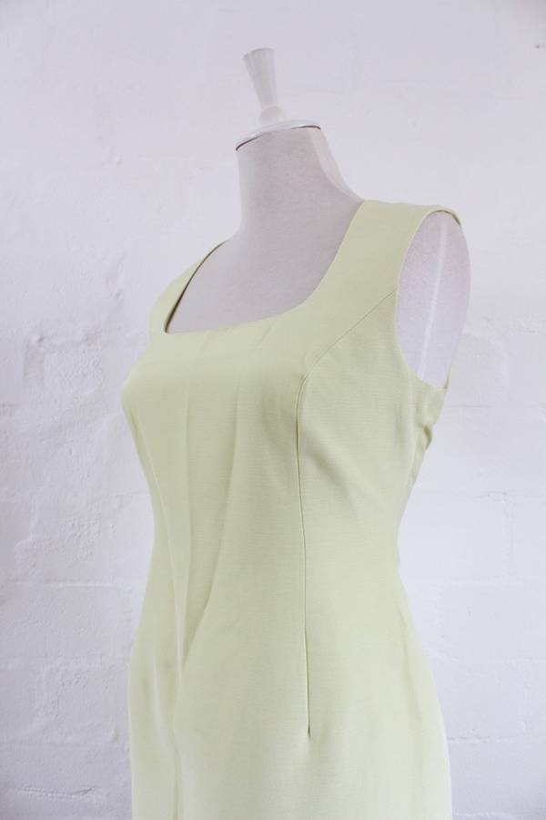 *L.K. BENNETT LONDON* DESIGNER YELLOW FITTED SHIFT DRESS - SIZE 12
