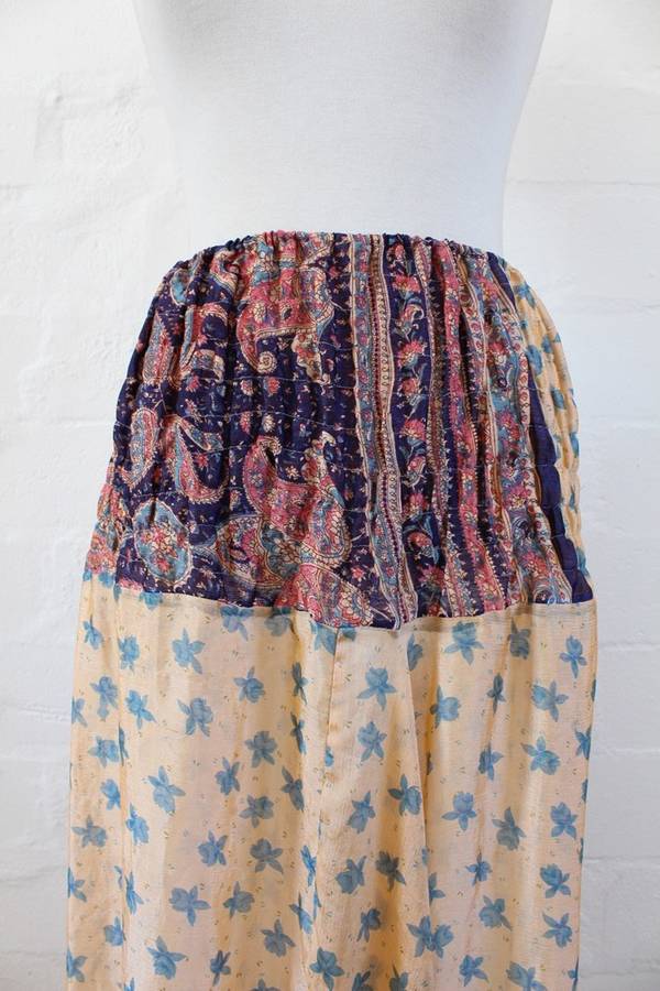 100% SILK INDIAN PRINTED WIDE LEG HAREM PANTS - SIZE M