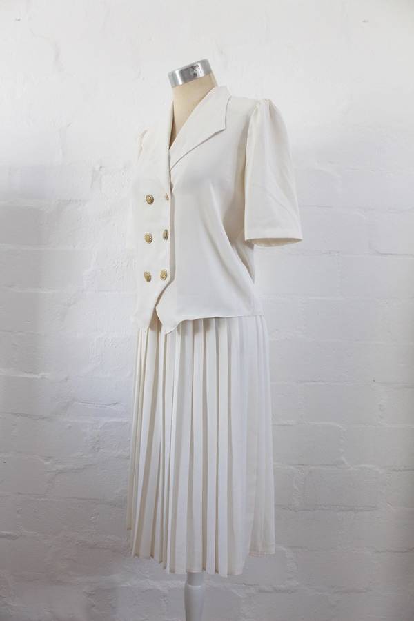 VINTAGE CREAM TWO PIECE BLOUSE PLEATED SKIRT SET - SIZE 8