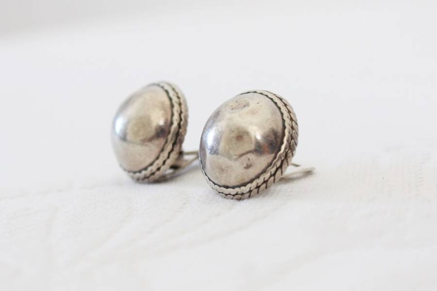 STERLING SILVER VINTAGE ROUND CLIP-ON EARRINGS