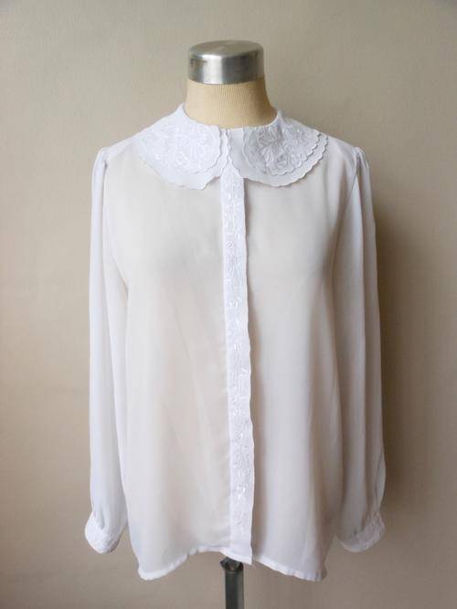VINTAGE WHITE PETER PAN COLLAR EMBROIDERED LONG SLEEVE BLOUSE TOP SHIRT - SIZE 16