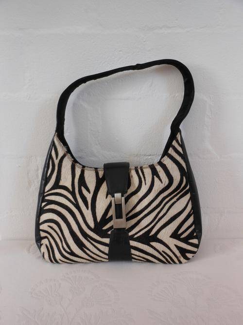 VIVA BAGS OF CALIFORNIA VINTAGE GENUINE LEATHER ZEBRA SUEDE SHOULDER BAG HANDBAG