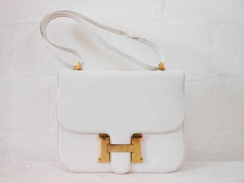 *NEW YEAR SALE - 25% OFF!* VINTAGE MEYERS WHITE PATENT VINYL MESSENGER BAG - MADE IN USA