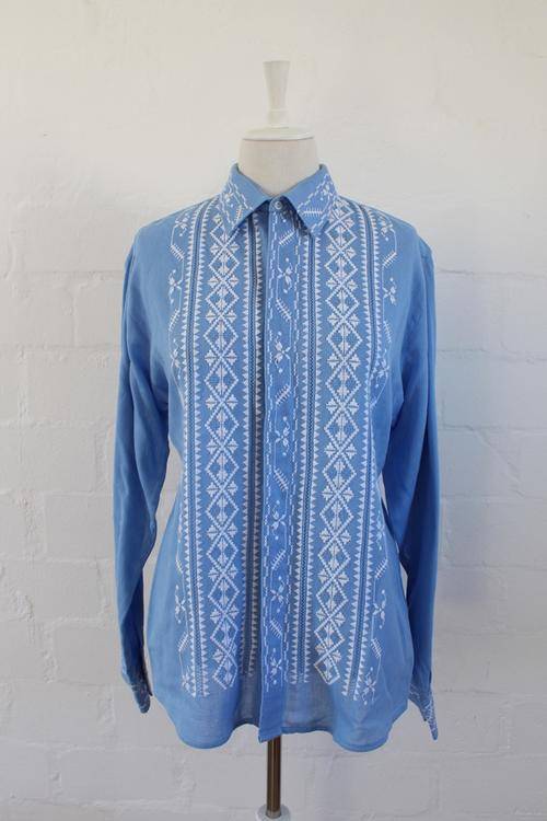 VINTAGE EMBROIDERED BLUE WHITE SHIRT TOP - MADE IN PARAGUAY - SIZE 16