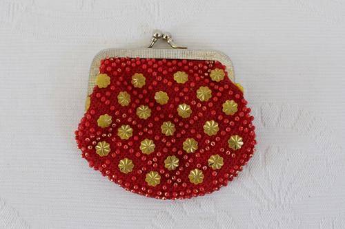 VINTAGE RED BEADED FABRIC COIN PURSE