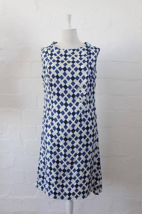 VINTAGE SILK WHITE BLUE DIAMOND CHECK PRINT SHIFT DRESS - SIZE 12