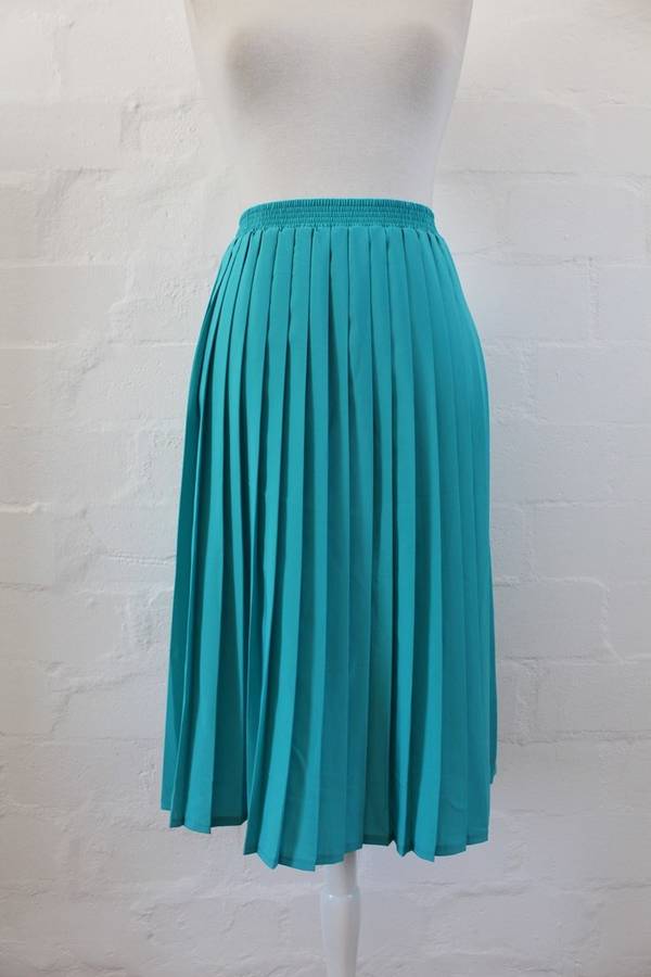 VINTAGE PLEATED BLUE TURQUOISE SKIRT - SIZE 12