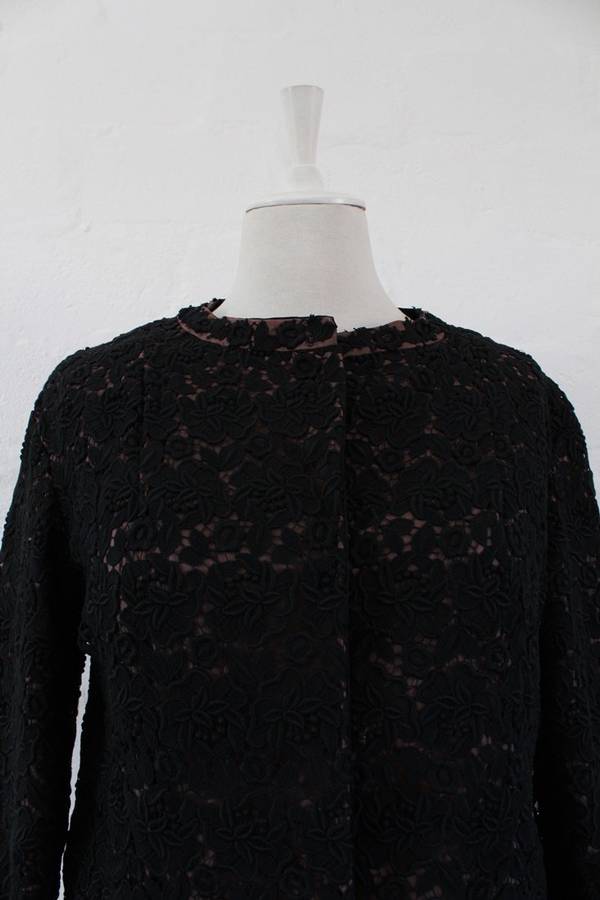 VINTAGE LACE OVERLAY BLACK TOP JACKET - SIZE 10