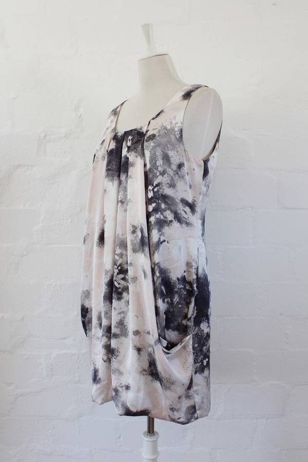 H&M GREY PINK PRINTED COCKTAIL DRESS - SIZE 12