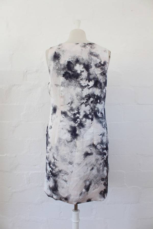 H&M GREY PINK PRINTED COCKTAIL DRESS - SIZE 12
