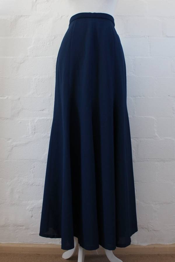 *SUMMER SALE - 50% OFF!* VINTAGE NAVY BLUE HIGH WAIST FLARED MAXI SKIRT - SIZE 10