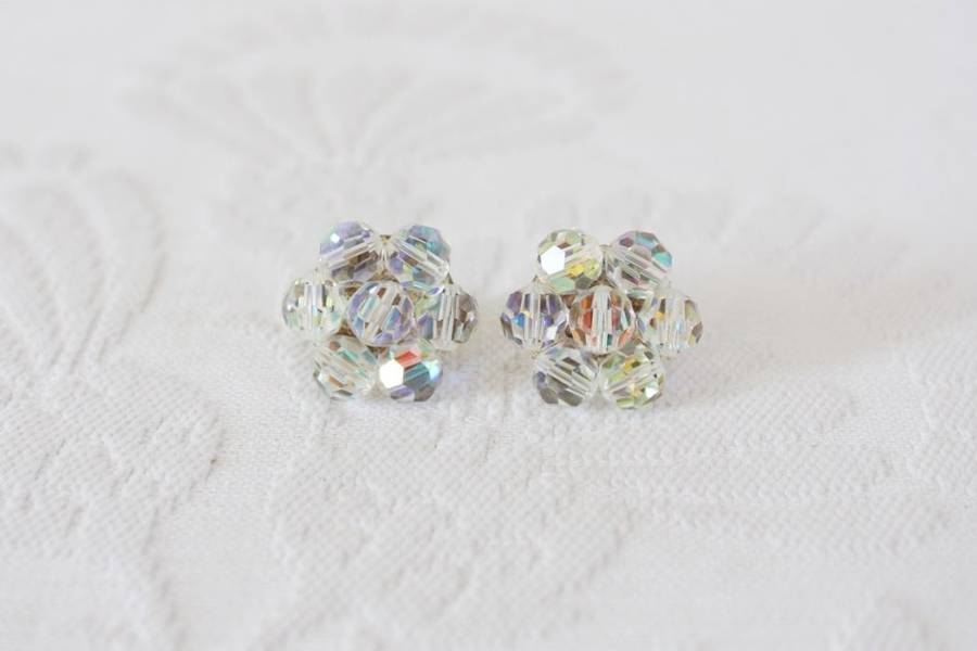 VINTAGE CRYSTAL GLASS BEADED CLUSTER EARRINGS
