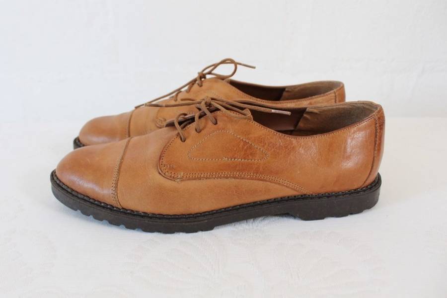VINTAGE GENUINE LEATHER BROWN TAN OXFORD SHOES - SIZE 5