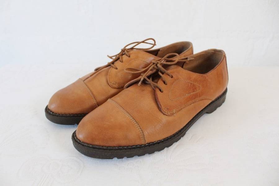 VINTAGE GENUINE LEATHER BROWN TAN OXFORD SHOES - SIZE 5