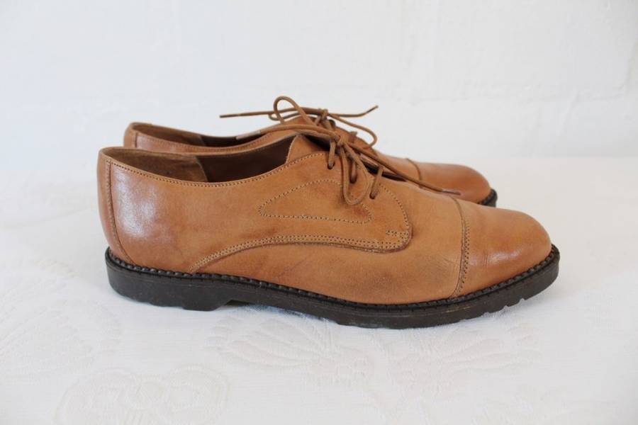 VINTAGE GENUINE LEATHER BROWN TAN OXFORD SHOES - SIZE 5