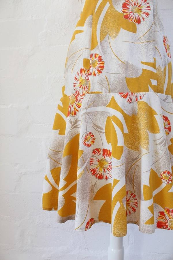 VINTAGE YELLOW WHITE FLORAL PRINT DROP WAIST DAY DRESS - SIZE 10