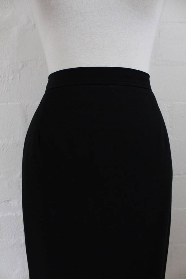 *UNGARO SOLO DONNA PARIS* BLACK WOOL PENCIL SKIRT - SIZE 10