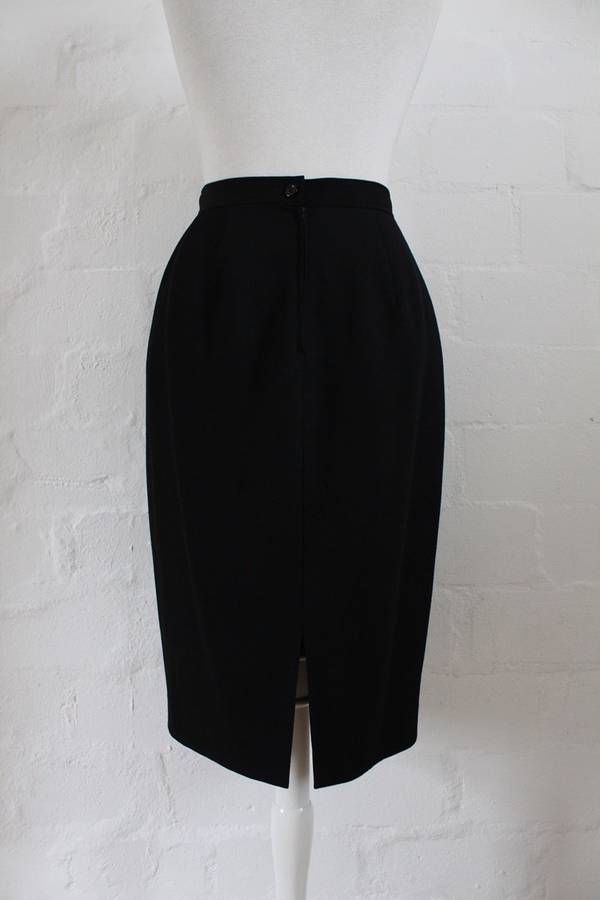 *UNGARO SOLO DONNA PARIS* BLACK WOOL PENCIL SKIRT - SIZE 10
