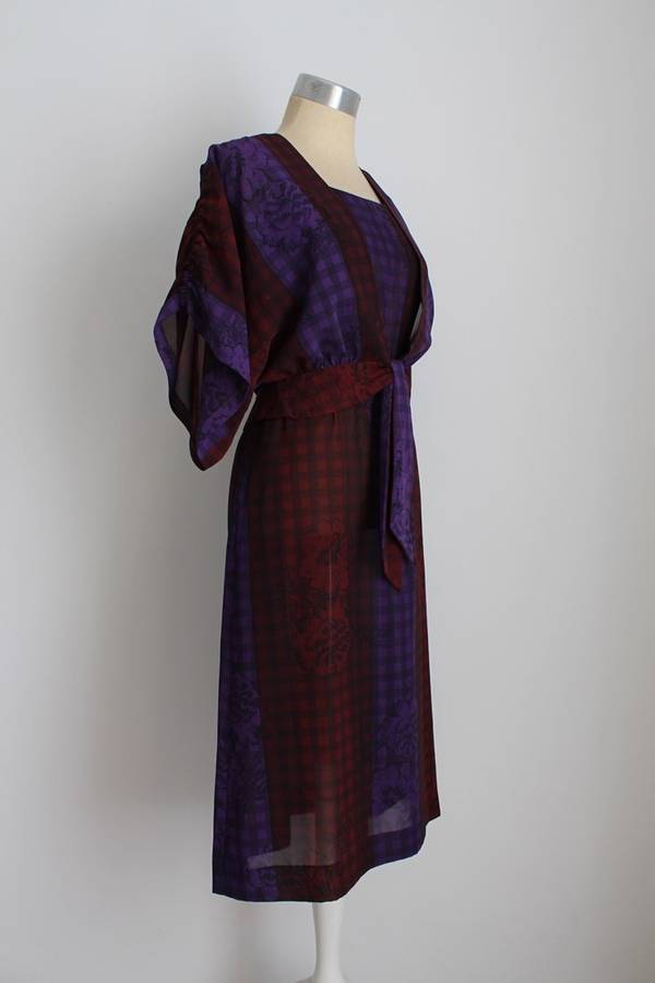 VINTAGE TWO PIECE PURPLE CHECK PRINT TOP DRESS SET - SIZE 10