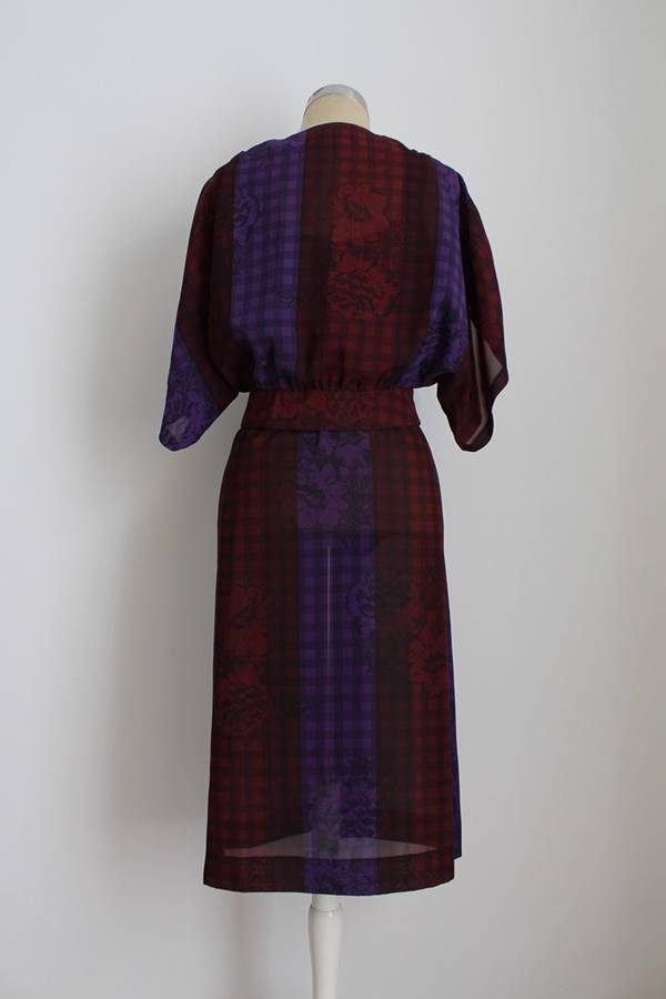 VINTAGE TWO PIECE PURPLE CHECK PRINT TOP DRESS SET - SIZE 10