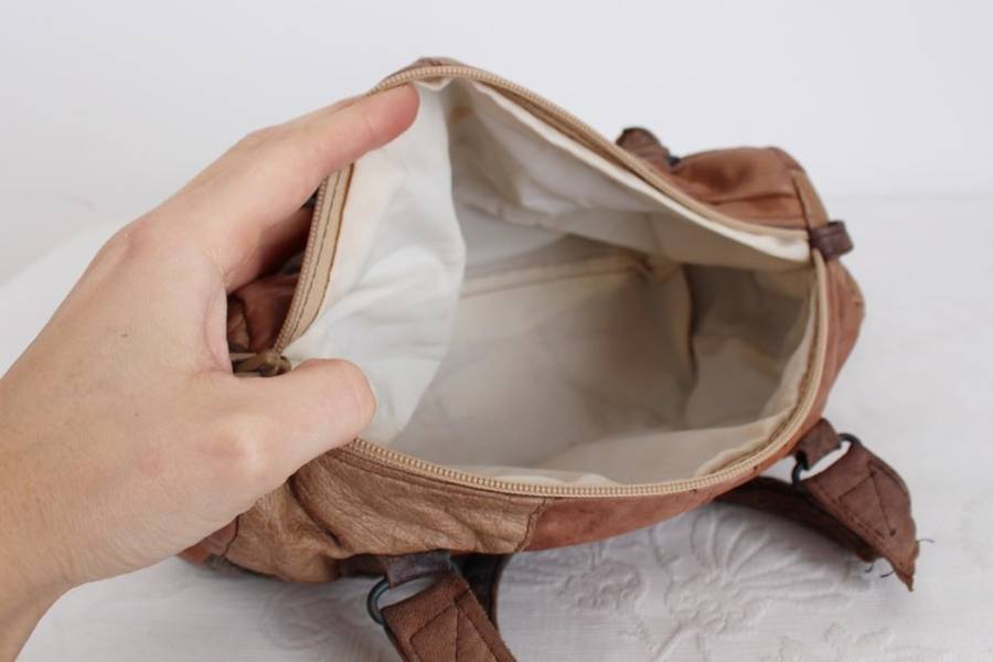 VINTAGE SOFT GENUINE LEATHER PATCH BROWN SHOULDER BAG HANDBAG