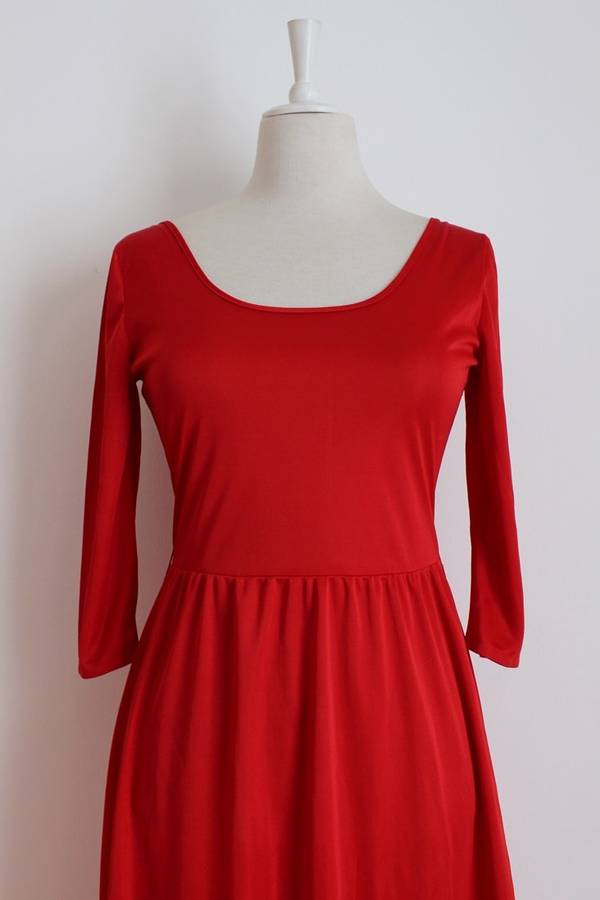 VINTAGE RED SCOOP NECK 3/4 SLEEVE DRESS - SIZE 10