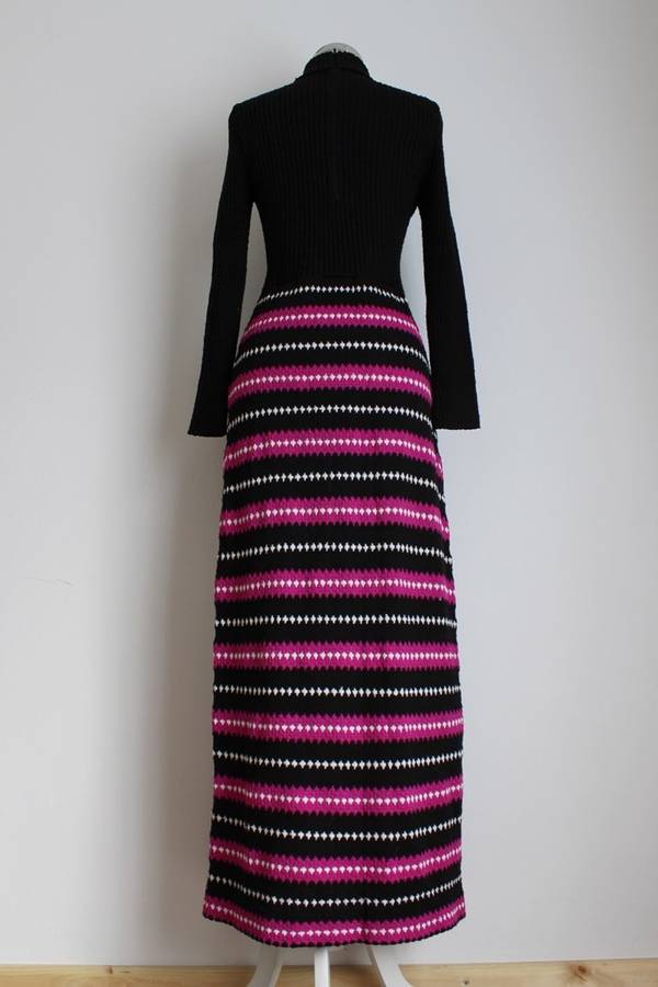 VINTAGE KNITTED BLACK PINK POLO NECK MAXI JERSEY DRESS - SIZE 12