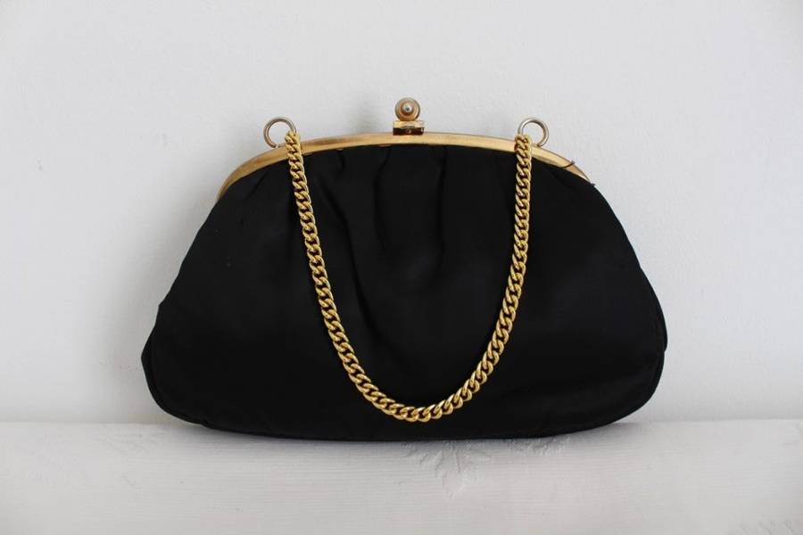 VINTAGE SATIN BLACK EVENING PURSE BAG