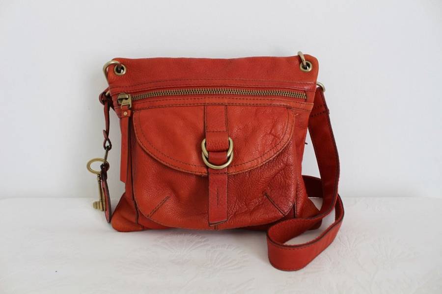 BRAND NEW *FOSSIL* GENUINE LEATHER ORANGE SLING VINTAGE STYLE BAG HANDBAG