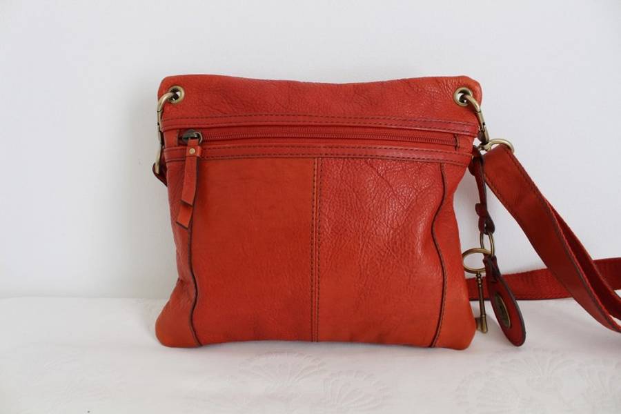 BRAND NEW *FOSSIL* GENUINE LEATHER ORANGE SLING VINTAGE STYLE BAG HANDBAG