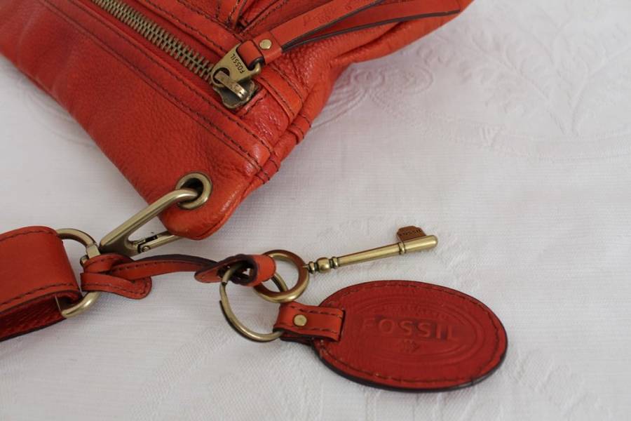 BRAND NEW *FOSSIL* GENUINE LEATHER ORANGE SLING VINTAGE STYLE BAG HANDBAG