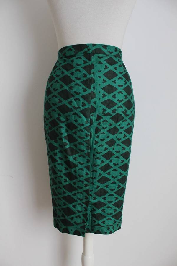 VINTAGE ETHNIC PAGNE COTTON GREEN BLACK SNAKE SKIN PRINT PENCIL SKIRT - SIZE 12