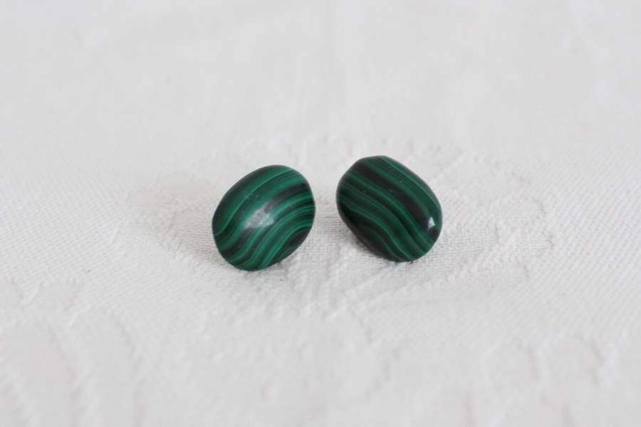 GENUINE MALACHITE GEM STONE GREEN VINTAGE STUD EARRINGS - PIERCED