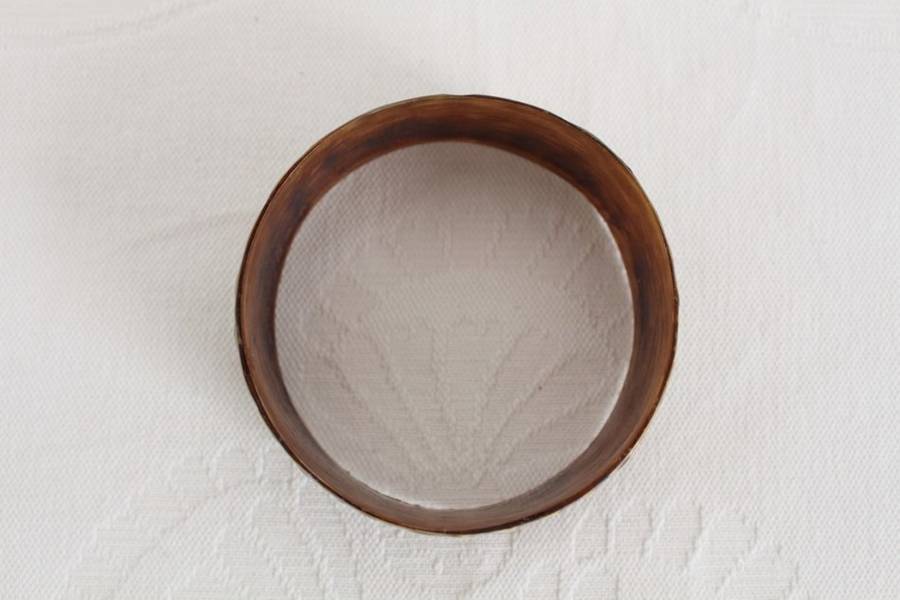 VINTAGE ANIMAL HORN CARVED BROWN BANGLE BRACELET