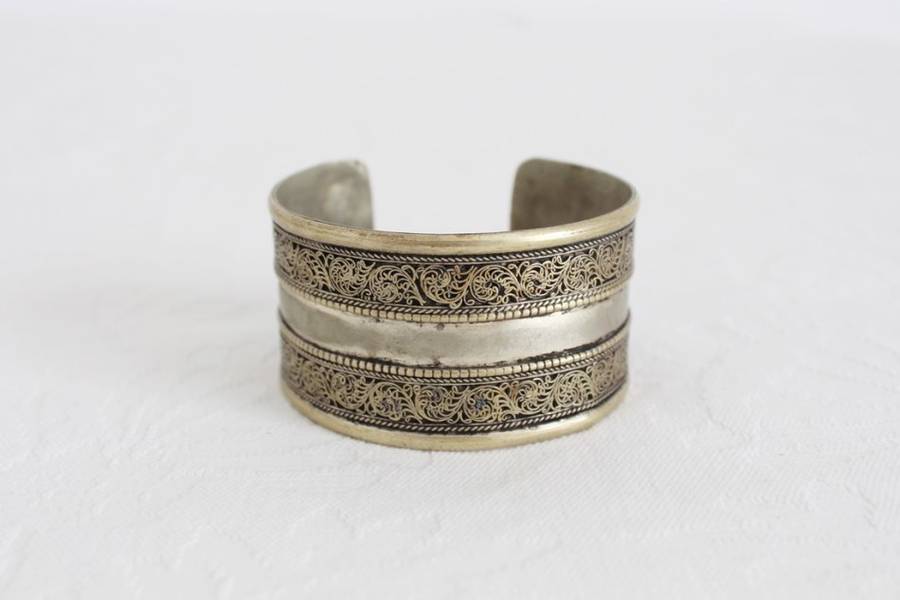 VINTAGE FILIGREE SILVER CUFF BRACELET BANGLE