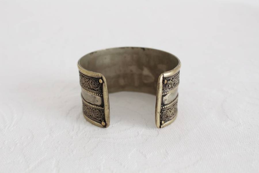 VINTAGE FILIGREE SILVER CUFF BRACELET BANGLE