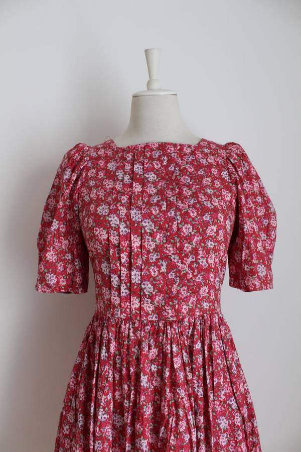 *LAURA ASHLEY* DESIGNER VINTAGE RED FLORAL PRINT COTTON DRESS - SIZE 10