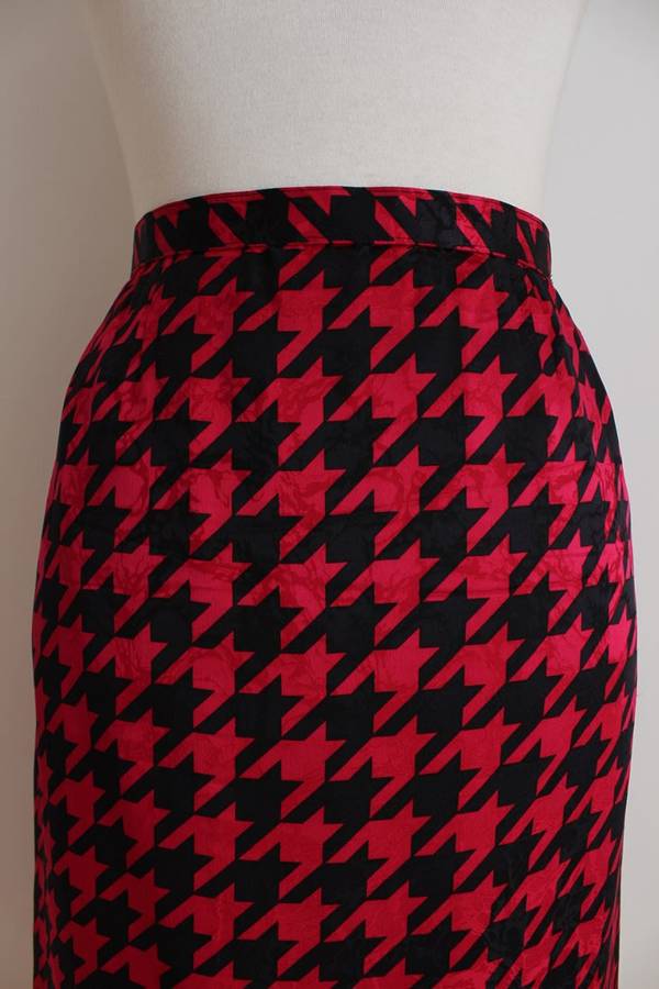 *FLASH SALE - 50% OFF!* VINTAGE HAND TAILORED SILK HOUNDSTOOTH CHECK TWO PIECE SUIT - SIZE 12