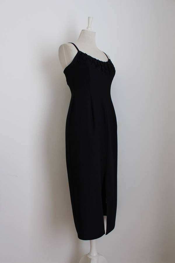 VINTAGE BEADED NECKLINE BLACK COCKTAIL EVENING DRESS - SIZE 10