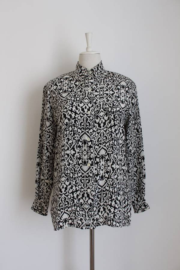 100% SILK VINTAGE DAMASK BLACK WHITE PRINT BLOUSE SHIRT TOP - SIZE S