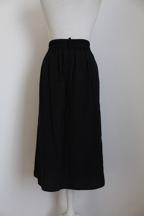 VINTAGE BLACK PLEATED HIGH WAIST SKIRT - SIZE 14