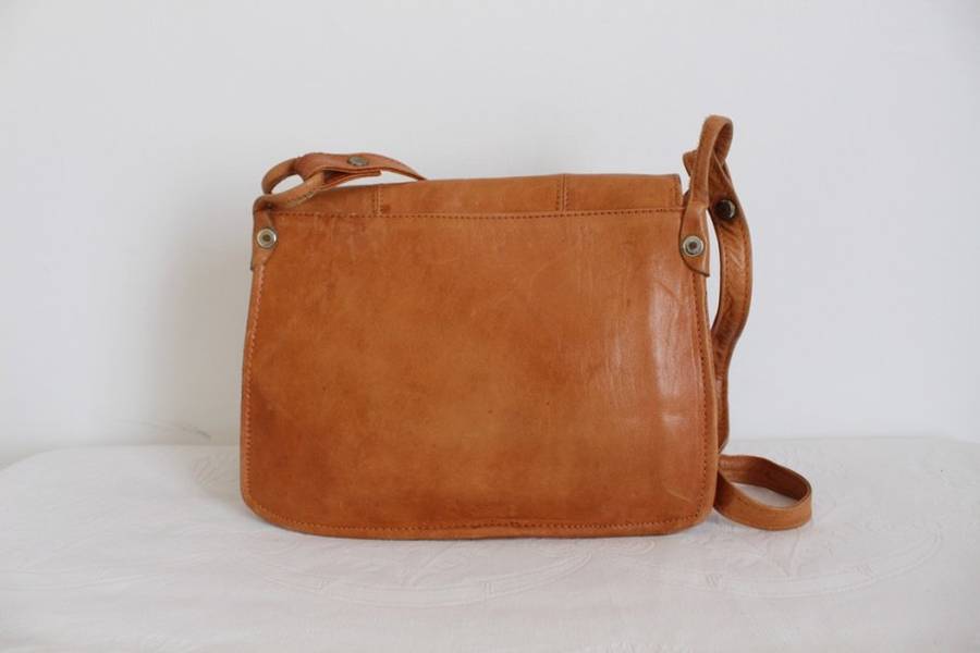 VINTAGE GENUINE LEATHER TAN MESSENGER SLING BAG HANDBAG