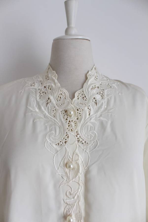 VINTAGE EMBROIDERED CREAM LONG SLEEVE BLOUSE SHIRT TOP - SIZE 14