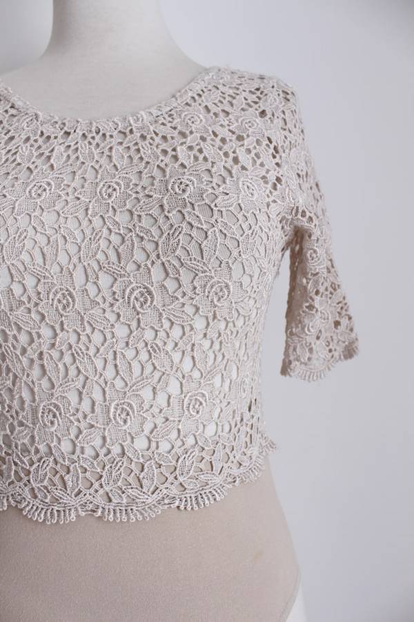 VINTAGE LACE BEIGE BODYSUIT - SIZE M