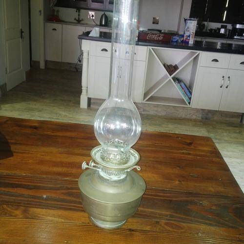 Brass Oil lamp, glass intact