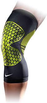 Nike Pro Combat HYPERSTRONG Knee Sleeve - EXTRA-LARGE