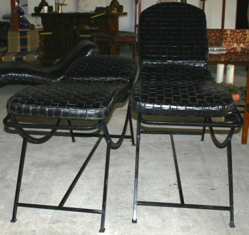 TWO FANTASTIC VINAGE BEAUTY BEDS WITH METAL BASES AND ADJUSTABLE BACKS